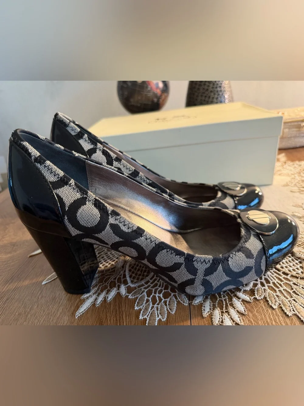 Coach Black and Gray Signature Cap-Toe Heels with Turnlock Accent NWOB 8B